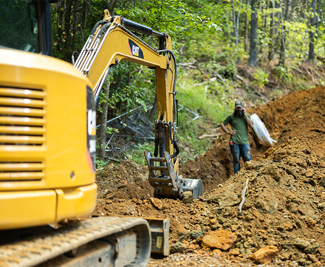 HOW WE MAKE DRAINAGE EASY<br />
